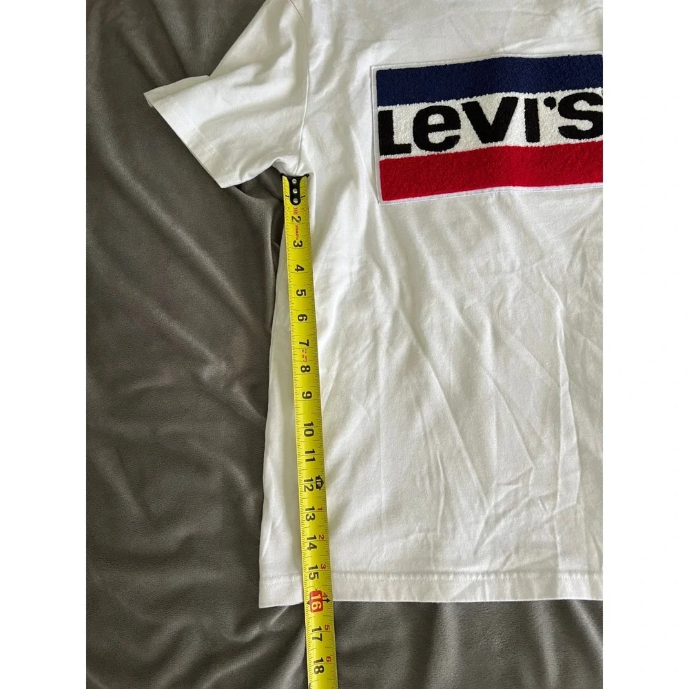 Levis‎ Mens Graphic T-Shirt Chenille Patch Logo Red White Blue Small NWOT USA